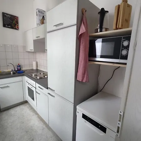 Ara Monteurszimmer * Halle (Saale)