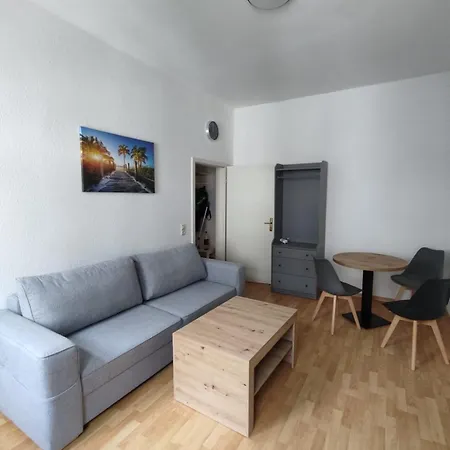 Ara Monteurszimmer * Halle (Saale)